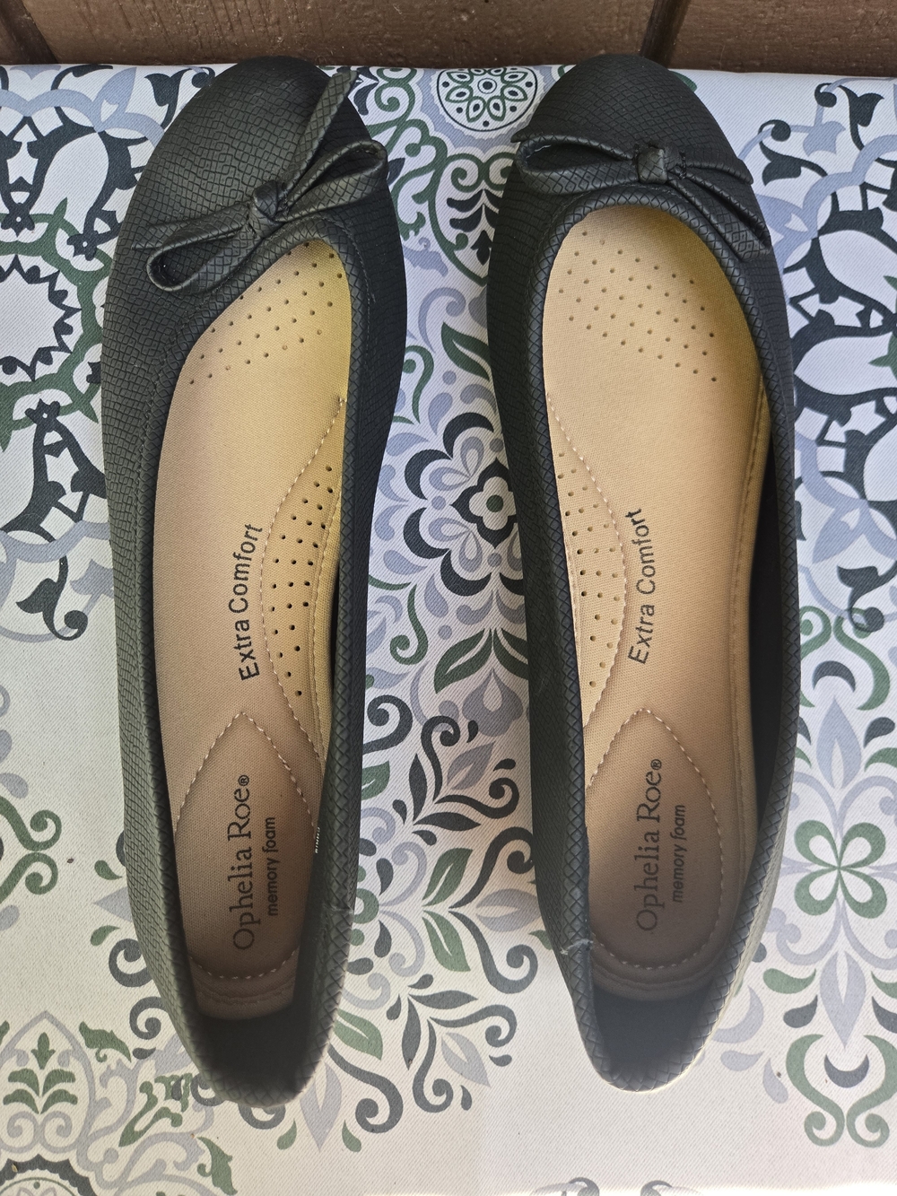 Ophelia Roe Black Ballet Flats with Texture & Bow Memory Foam For Extra Comfort